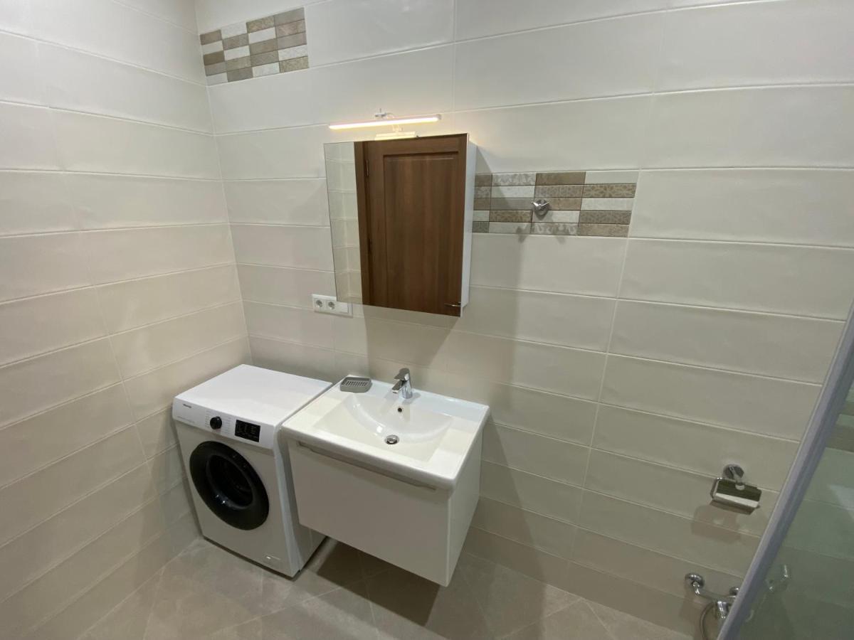 Lovely And Cozy Apartment! Kutaisi Dış mekan fotoğraf
