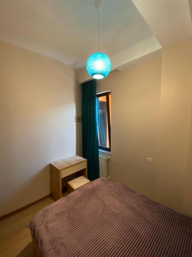 Lovely And Cozy Apartment! Kutaisi Dış mekan fotoğraf
