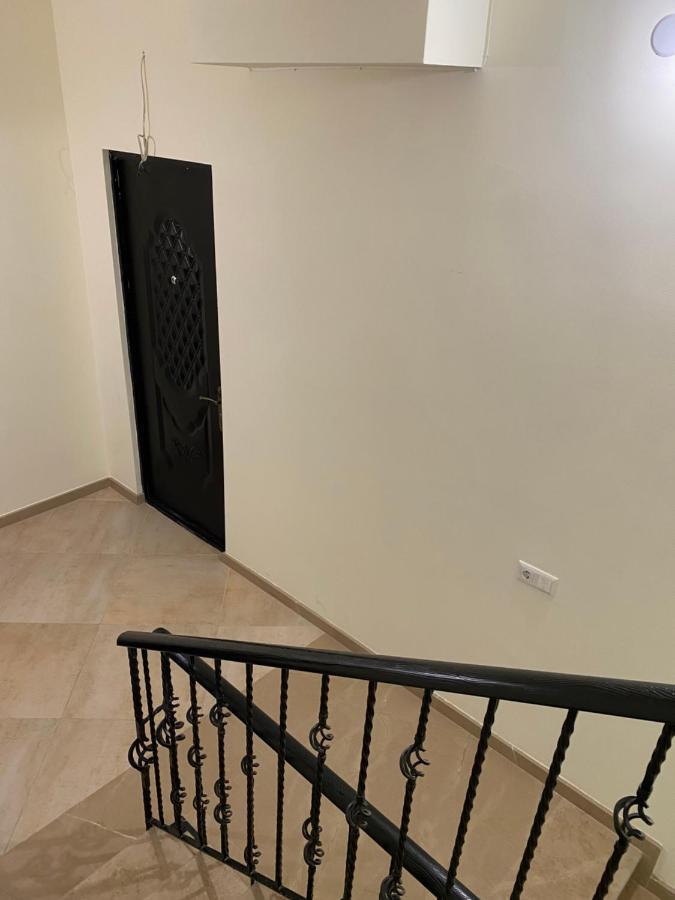 Lovely And Cozy Apartment! Kutaisi Dış mekan fotoğraf